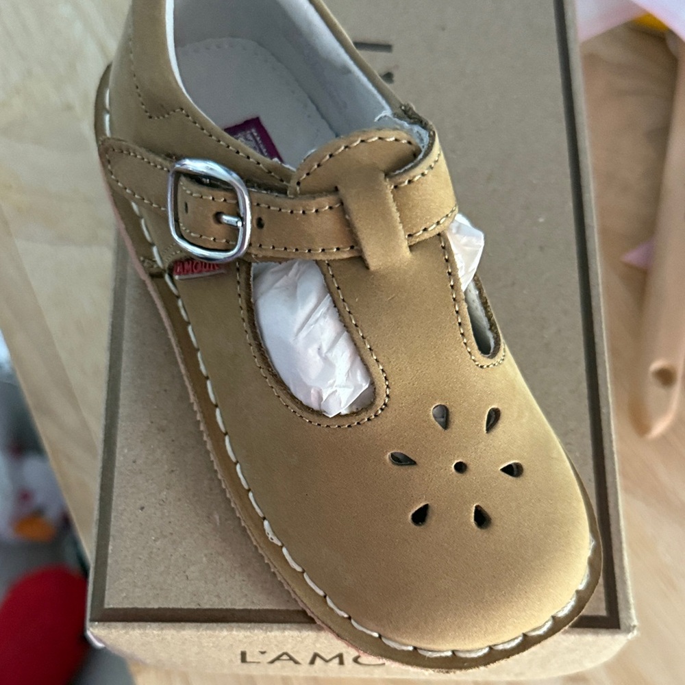 L'Amour Buckle Tan Dress Shoes for Kids